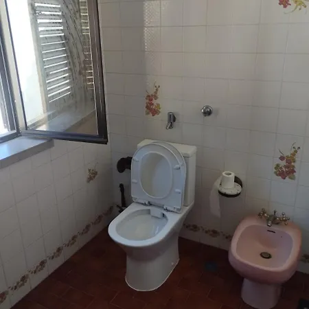 The Wolves' Den Appartamento